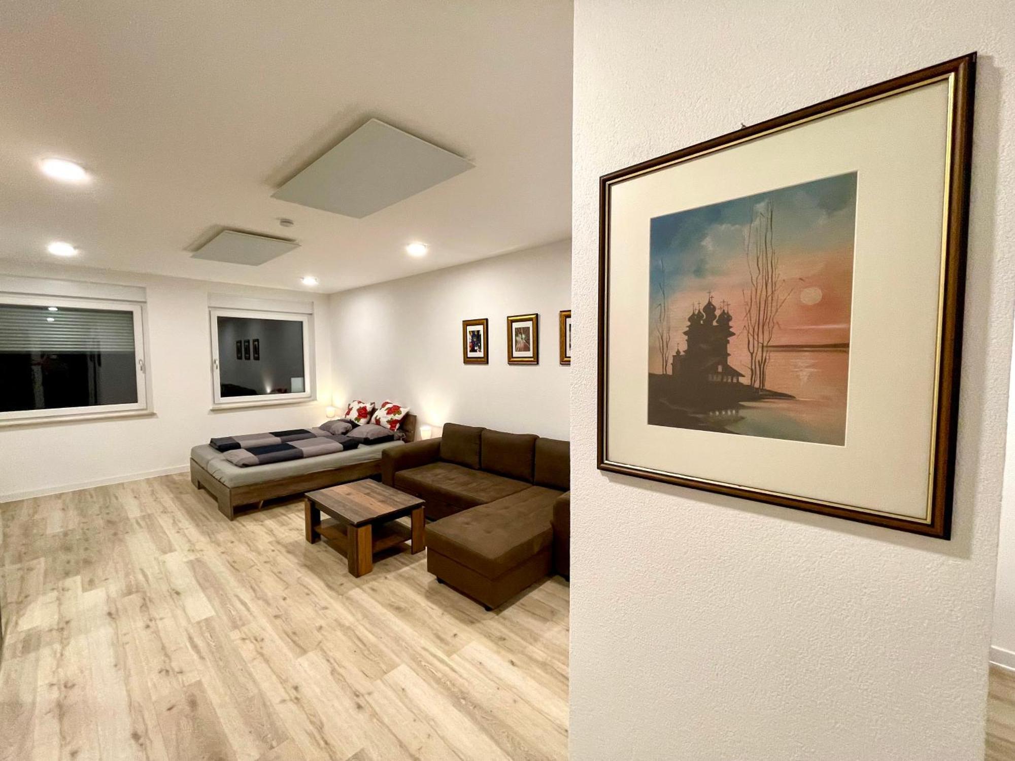 Neu Grosse Einzimmerwohnung Im Zentrum Goldstadt Pforzheim Schloessle Exteriér fotografie